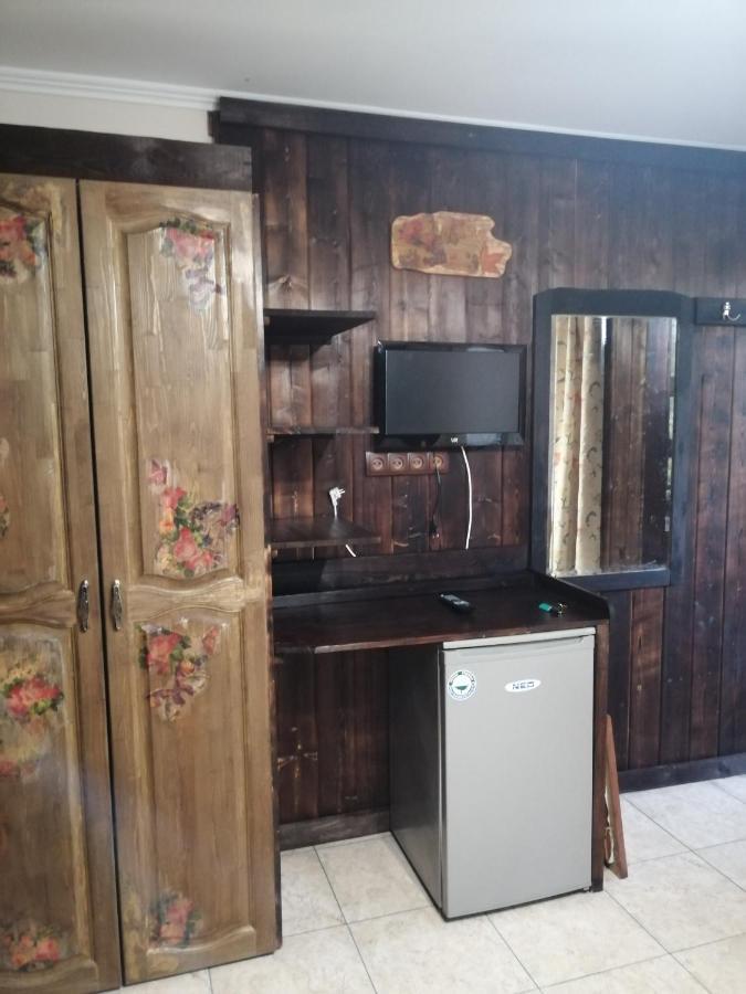 Hotel Magnoliia Suchumi Zewnętrze zdjęcie